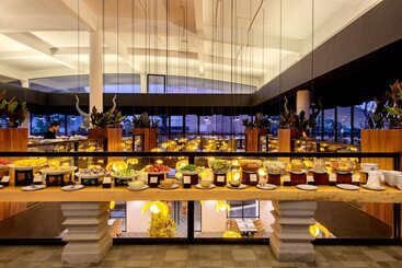 هتل Pacific Premier Resort & Spa