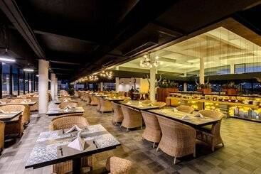 هتل Pacific Premier Resort & Spa
