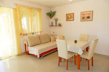 Apartment Darko
