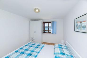 ツーリストアパートメント Apartment Island Dream