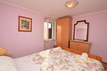 Apartment Stari Grad