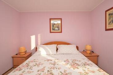 Apartment Stari Grad