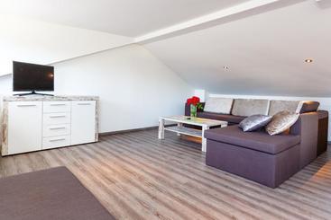 Apartments Vlado