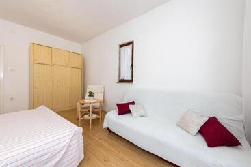 Apartment Milivoj