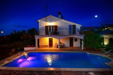 Villa Lanima