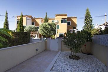 Spacious House Near Port De Pollenca With Pool