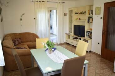 Apartment Lucy