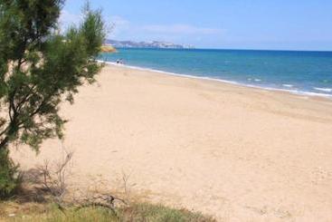 Spacious Apartment In Cullera With Mountain View