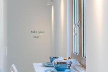 Chandakos 8 Design Apts