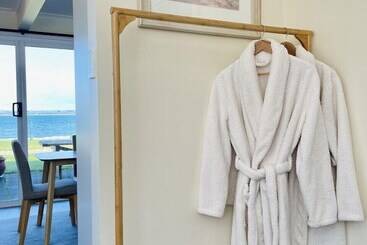 汽车旅馆  Stanley Village Waterfront Accommodation