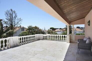 Villa Santa Teresinha
