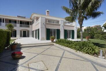 Villa Santa Teresinha