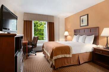هتل Baymont By Wyndham Branson   On The Strip