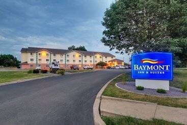 هتل Baymont By Wyndham Galesburg