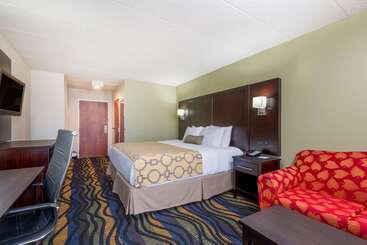 هتل Baymont By Wyndham Georgetown