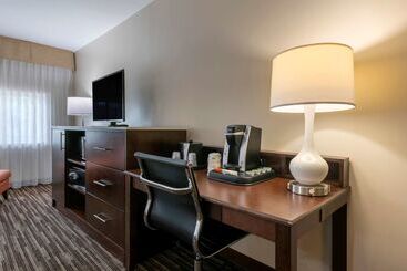 هتل Best Western Plus North Miami Bal Harbour