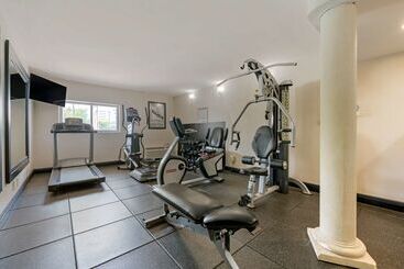 هتل Best Western Plus North Miami Bal Harbour