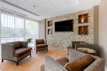 هتل Best Western Plus North Miami Bal Harbour