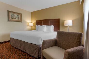 هتل Best Western Plus North Miami Bal Harbour
