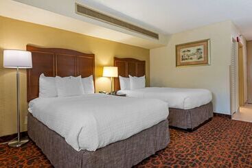 هتل Best Western Plus North Miami Bal Harbour