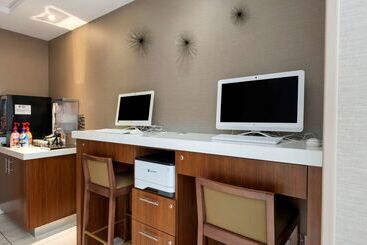هتل Best Western Plus North Miami Bal Harbour