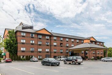 هتل Comfort Inn