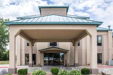 هتل Econo Lodge Ankeny   Des Moines