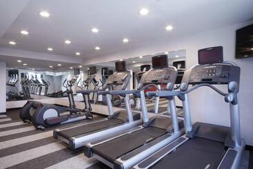 هتل Fairfield Inn & Suites By Marriott Camarillo
