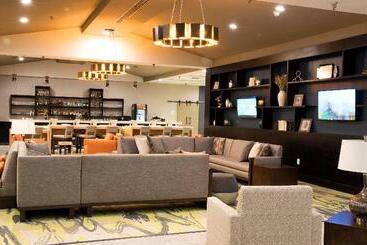 هتل Holiday Inn Alexandria   Downtown, An Ihg