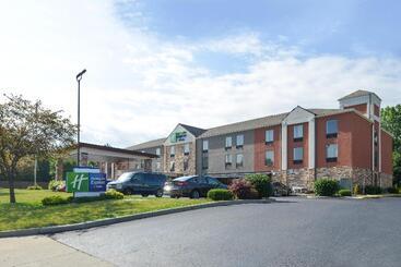 هتل Holiday Inn Express & Suites Dayton Huber Heights By Ihg
