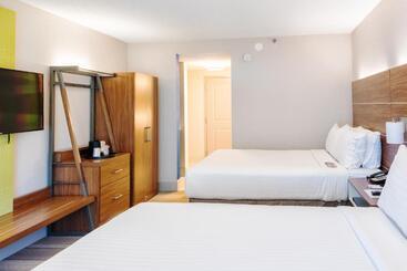 هتل Holiday Inn Express Charleston Us Highway 17 & I 526, An Ihg