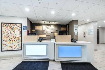 هتل Holiday Inn Express Flint Campus Area, An Ihg