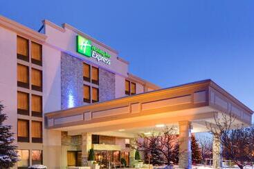 هتل Holiday Inn Express Flint Campus Area, An Ihg