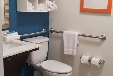 هتل Holiday Inn Express Saint Simons Island, An Ihg