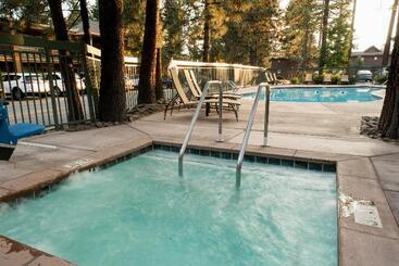 Отель Holiday Inn Express South Lake Tahoe, An Ihg