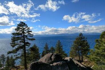هتل Holiday Inn Express South Lake Tahoe, An Ihg