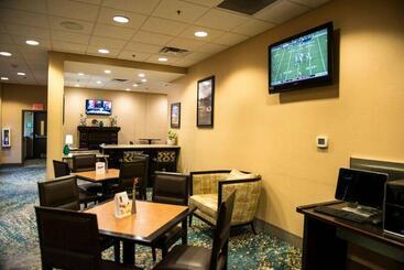هتل Holiday Inn Little Rock Airport Conference Center, An Ihg