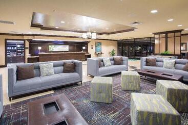 هتل Holiday Inn Little Rock Airport Conference Center, An Ihg