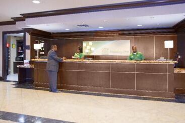 هتل Holiday Inn Little Rock Airport Conference Center, An Ihg