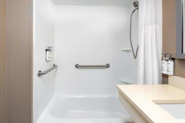 هتل Holiday Inn Miamidoral Area, An Ihg