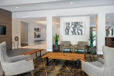 هتل Holiday Inn Miamidoral Area, An Ihg