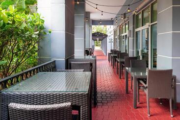 هتل Holiday Inn Miamidoral Area, An Ihg
