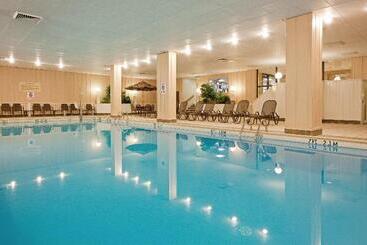 هتل Holiday Inn Portland By The Bay, An Ihg