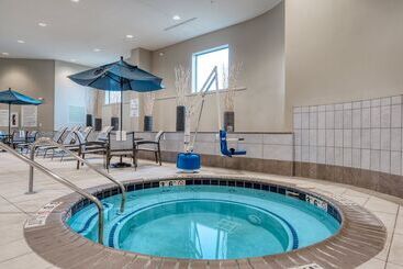 هتل Holiday Inn   Terre Haute, An Ihg
