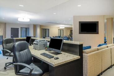 هتل Holiday Inn   Terre Haute, An Ihg