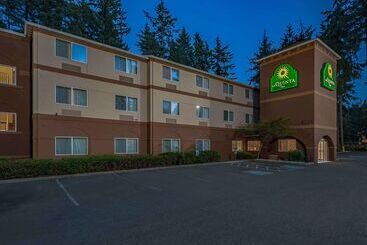 هتل La Quinta Inn By Wyndham Olympia  Lacey