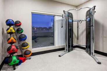 هتل La Quinta Inn And Suites By Wyndham Elkhart