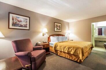 هتل Quality Inn