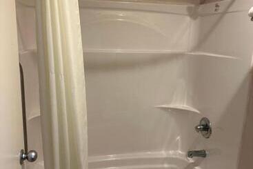 هتل Quality Inn