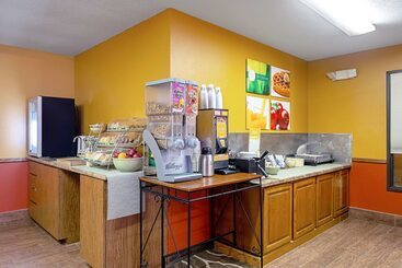 هتل Quality Inn Huron